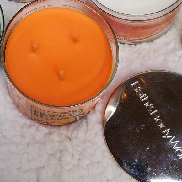 SOLD Bath & Body Works Peach Bellini 3 Wick Candle NWT - Picture 5 of 6